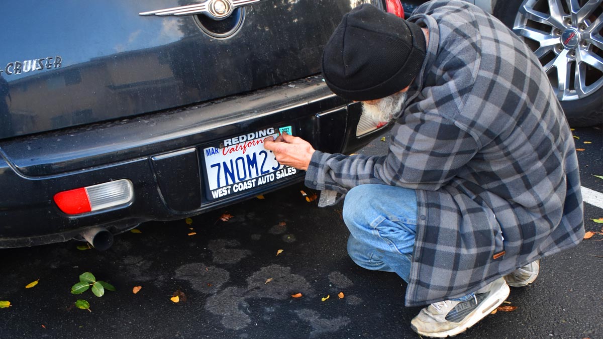 Local Redding veteran puts new tags on his donated car by Vibe By California's local dispensary 