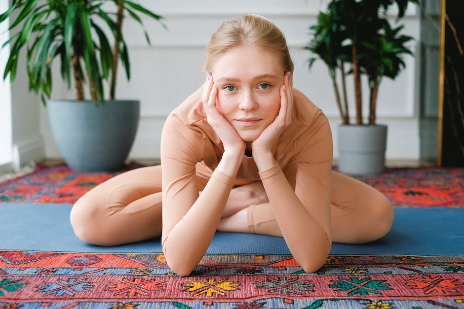 balancing act how women in california are using cannabis for stress relief and self care photo 6