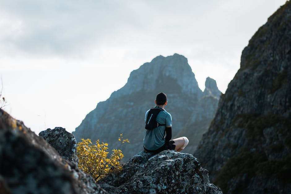 Cannabis in Adventure Sports: Enhancing Mountain Biking, Climbing, and Beyond