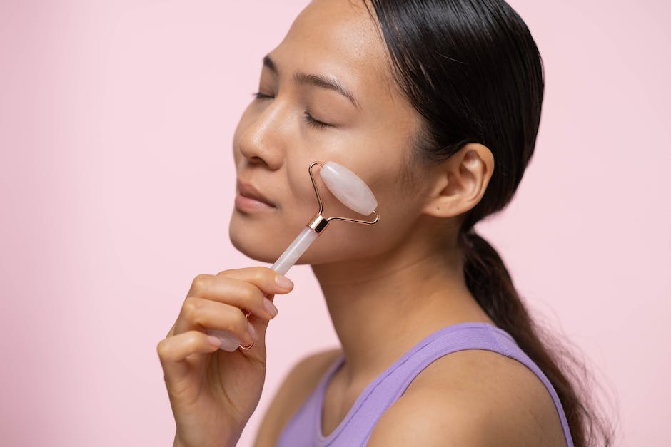 exploring the world of cannabis infused beauty products in california top brands and benefits photo 2