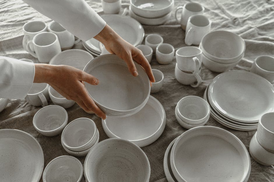 Puff, Pass, and Pottery: California's Ceramic Classes for Cannabis Lovers