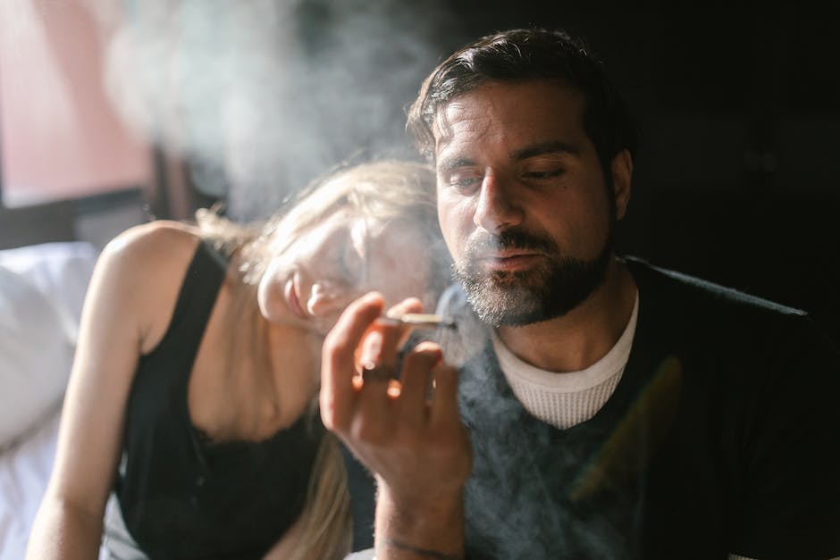 The Best Cannabis Podcasts: California's Top Picks for Marijuana Enthusiasts