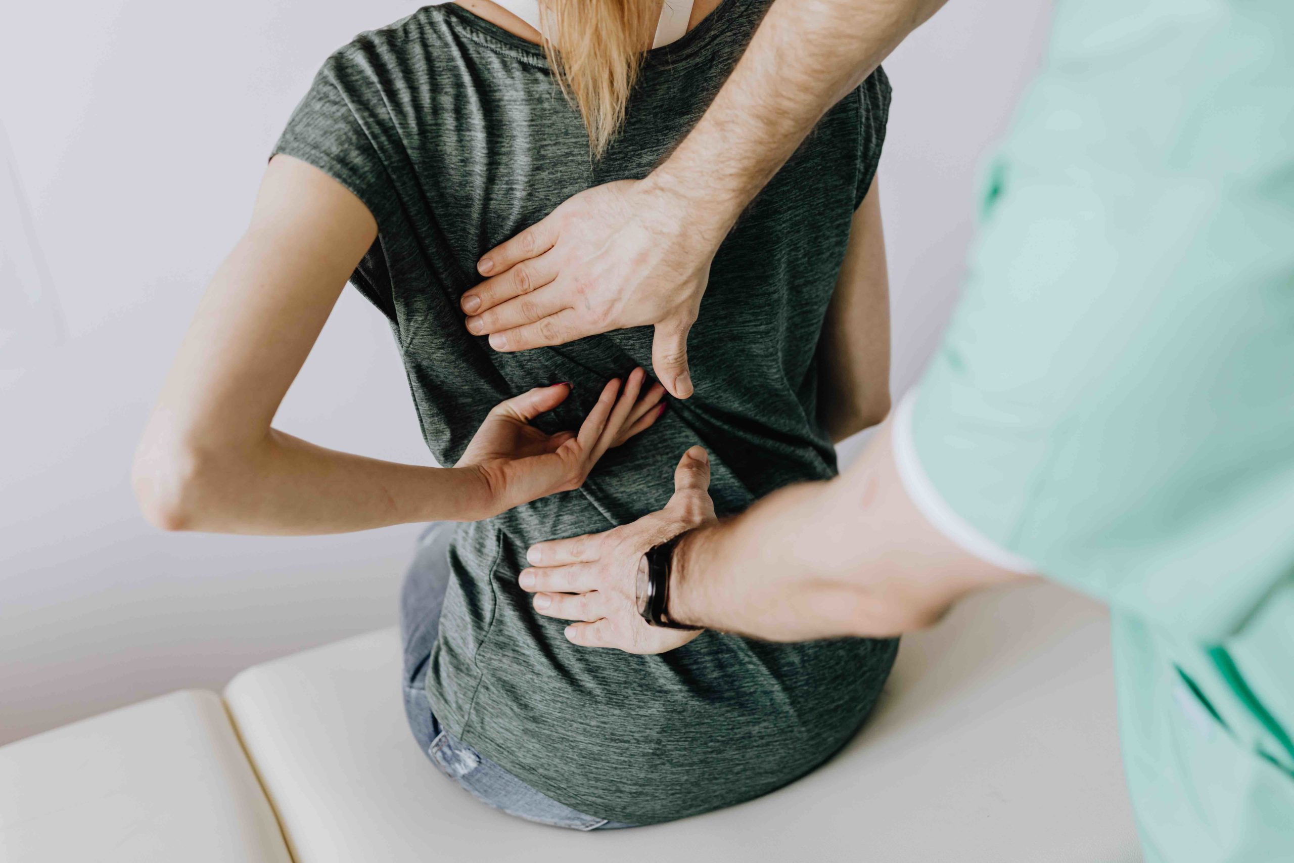 Powerful Insights Into Using Marijuana for Pain 1 Woman talking with doctor about using marijuana for pain relief